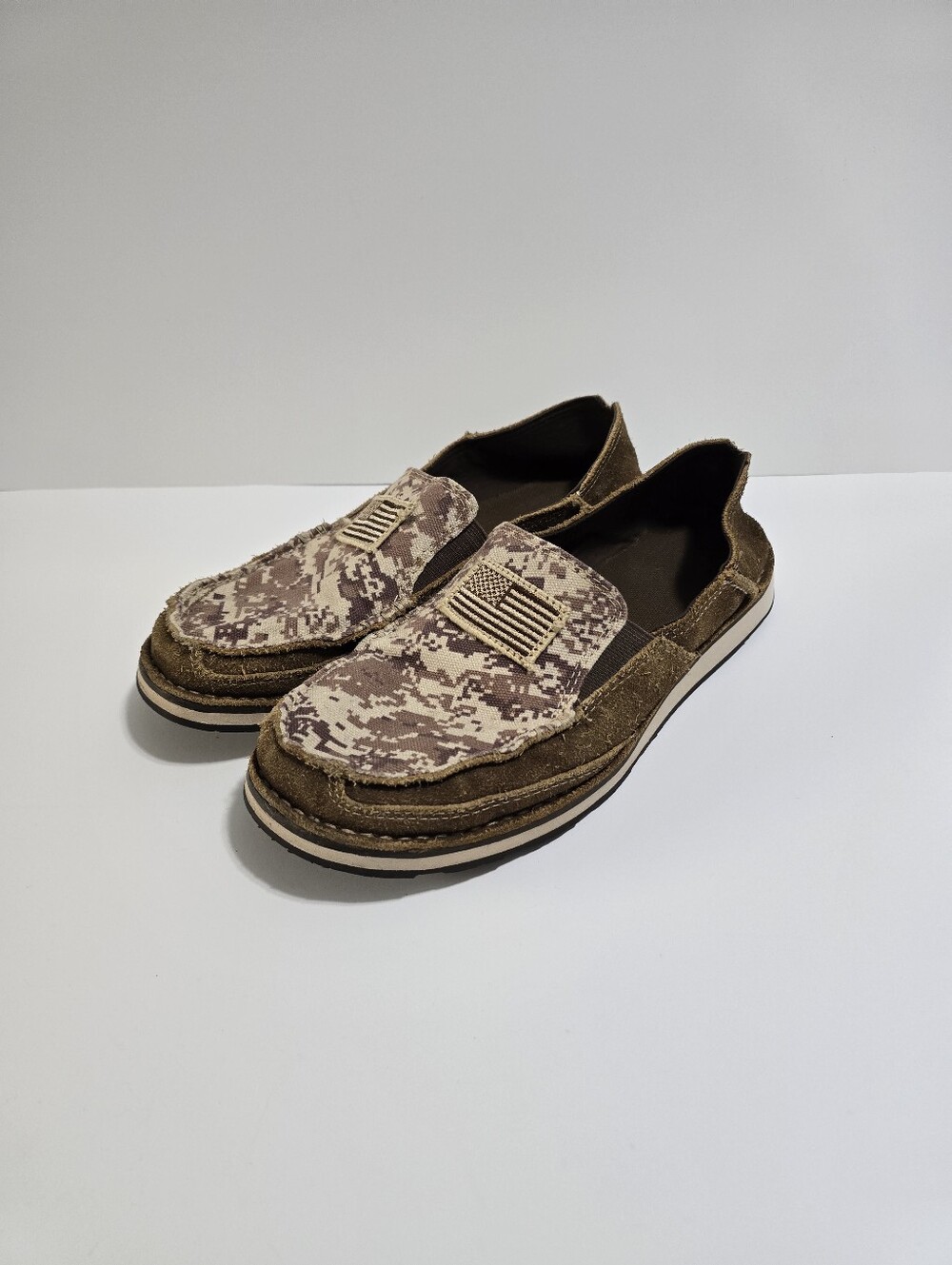 Ariat Men's Patriot Digital Camo Slip-On Loafers in Brown and Tan Sz 9.5D